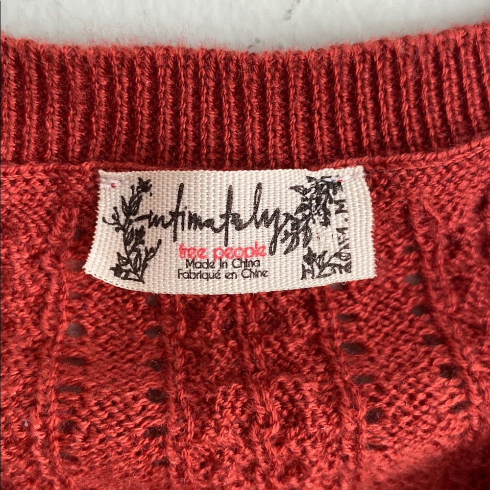 Free People Women’s Textured Knit Mock Neck Tank Top in Red Size Medium - Picture 2 of 4